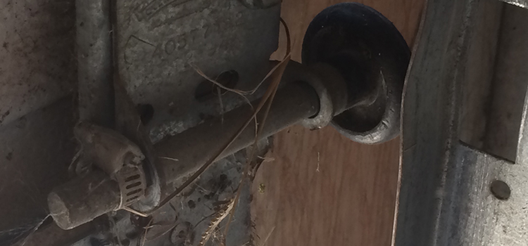garage-door-roller-off-track-repair in Grimsby