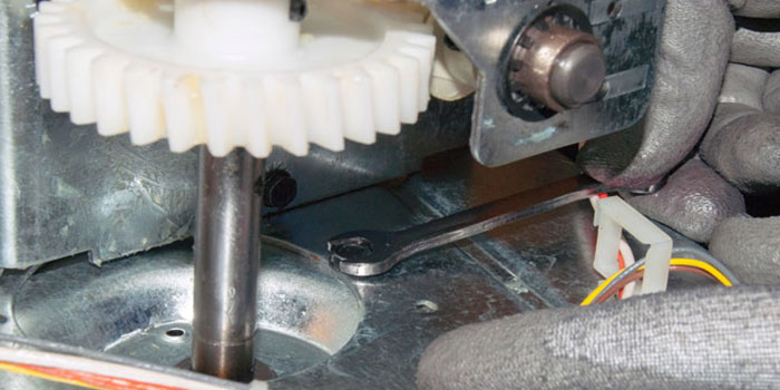 Grimsby liftmaster garage door opener sprocket gear