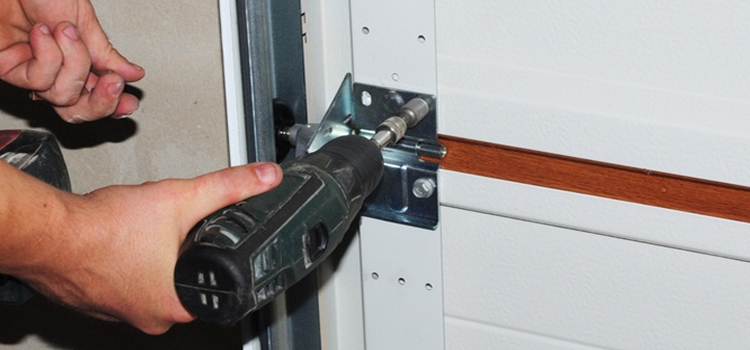 residential garage door service in Grimsby